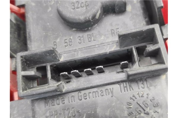 Recambio de piloto trasero derecho para audi a6 berlina (4b2) 2.8 referencia OEM IAM 084411943R  