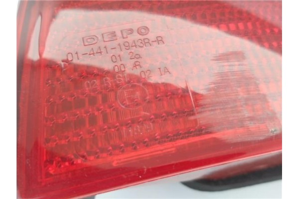 Recambio de piloto trasero derecho para audi a6 berlina (4b2) 2.8 referencia OEM IAM 084411943R  