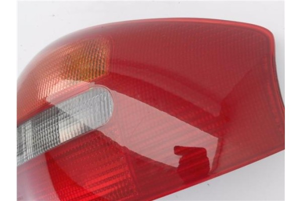 Recambio de piloto trasero derecho para audi a6 berlina (4b2) 2.8 referencia OEM IAM 084411943R  