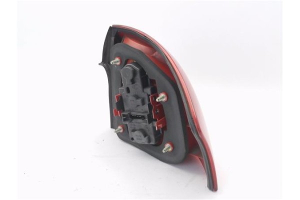 Recambio de piloto trasero izquierdo para audi a6 berlina (4b2) 2.8 referencia OEM IAM 4B5945095  