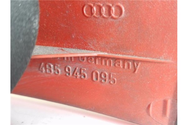 Recambio de piloto trasero izquierdo para audi a6 berlina (4b2) 2.8 referencia OEM IAM 4B5945095  
