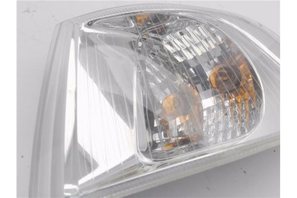 Recambio de intermitente delantero izquierdo para volvo s40 berlina 1.6 referencia OEM IAM 30865562 30865560 
