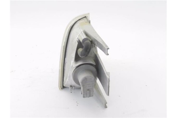 Recambio de intermitente delantero izquierdo para fiat scudo furgón (220l) 1.9 td referencia OEM IAM 36190748  