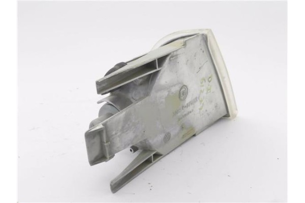 Recambio de intermitente delantero izquierdo para fiat scudo furgón (220l) 1.9 td referencia OEM IAM 36190748  