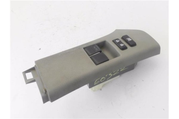 Recambio de mando elevalunas delantero izquierdo para toyota yaris (ksp9/scp9/nlp9) 1.4 d-4d referencia OEM IAM 742320D110  