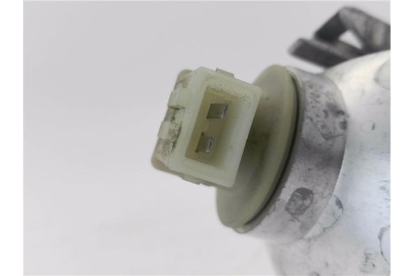 Recambio de intermitente delantero izquierdo para seat cordoba berlina (6k2) 1.6 referencia OEM IAM 185214B  