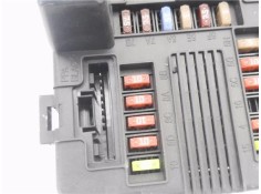Recambio de caja fusibles/rele para renault megane ii (bm0/1_, cm0/1_) 1.5 dci (bm0f, cm0f) referencia OEM IAM 8200306033C S1183