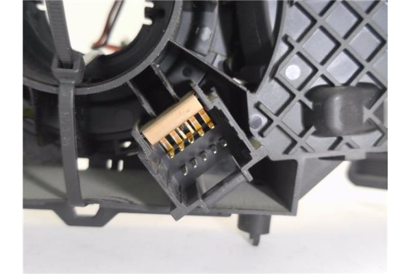 Recambio de mando intermitencia para renault clio iii 1.6 16v referencia OEM IAM 88102003 8200245495 