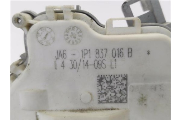Recambio de cierre electromagnetico delantero derecho para seat altea xl (5p5) 1.6 tdi referencia OEM IAM 1P1837016B  