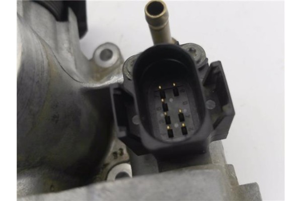 Recambio de caja mariposa aire para seat arosa (6h1) 1.0 referencia OEM IAM 030133064F  