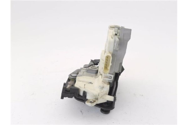 Recambio de cierre electromagnetico trasero derecho para seat altea xl (5p5) 1.6 tdi referencia OEM IAM 5P0839012B  