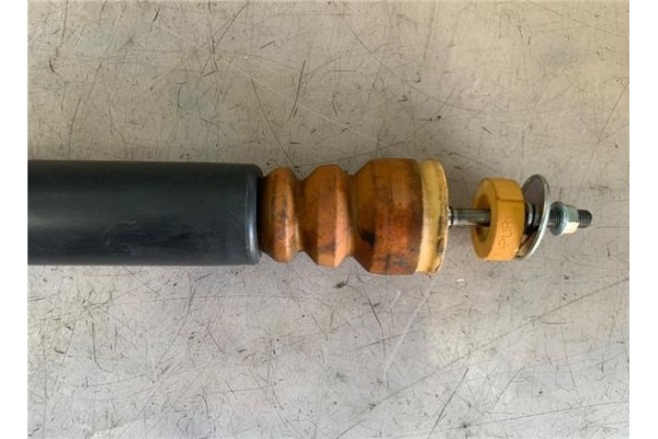 Recambio de amortiguador trasero izquierdo para honda jazz (gk) 1.3 comfort referencia OEM IAM 32118055132  