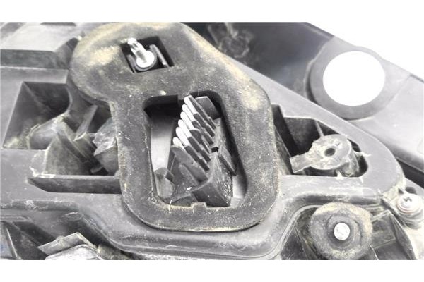 Recambio de piloto trasero derecho para opel astra h berlina 1.8 referencia OEM IAM 159718 24451837 