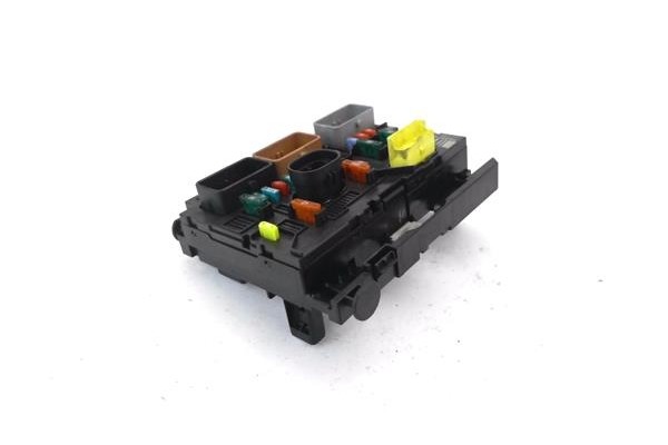 Recambio de caja fusibles/rele para citroen c2 1.4 hdi referencia OEM IAM 9659741780  