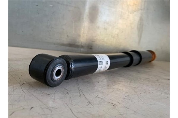 Recambio de amortiguador trasero izquierdo para honda jazz (gk) 1.3 comfort referencia OEM IAM 32118055132  