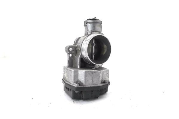 Recambio de caja mariposa aire para peugeot 206 1.4 xr referencia OEM IAM 9640796280 4,08E+11 