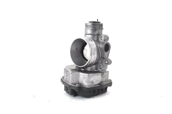 Recambio de caja mariposa aire para peugeot 206 1.4 xr referencia OEM IAM 9640796280 4,08E+11 