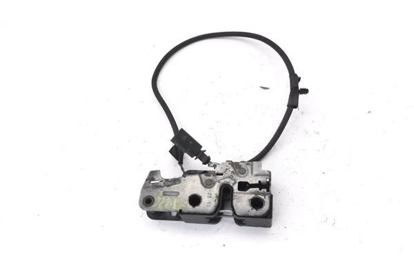 Recambio de cerradura capo para volkswagen golf vi (5k1) 1.6 advance bluemotion referencia OEM IAM 5K1823509  