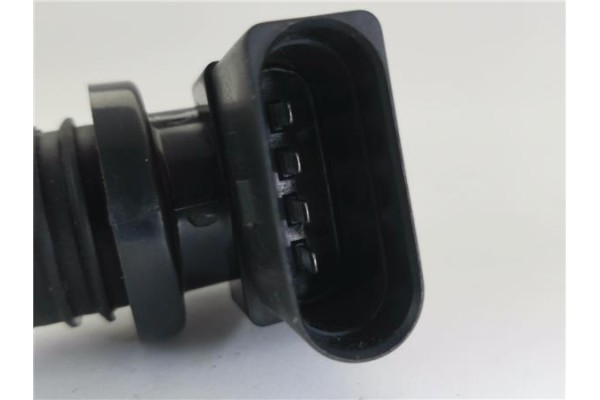 Recambio de bobina encendido para seat ibiza (6l1) 1.4 16v referencia OEM IAM R0401S00403  