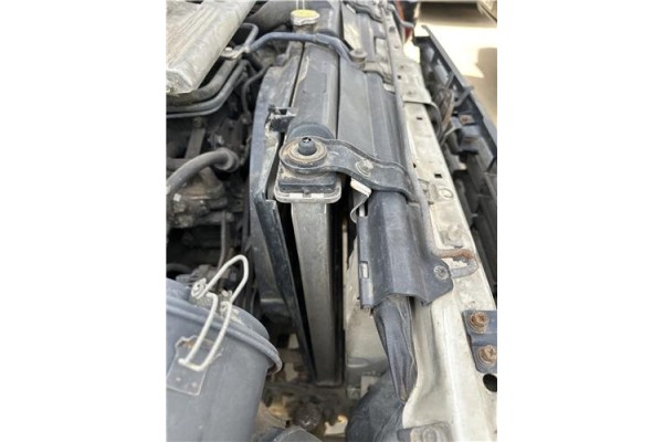 Recambio de radiador agua para mitsubishi montero (v20/v40) 2.8 d a las 4 ruedas (v46w, v26w) referencia OEM IAM MB890956  