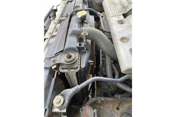 Recambio de radiador agua para mitsubishi montero (v20/v40) 2.8 d a las 4 ruedas (v46w, v26w) referencia OEM IAM MB890956  