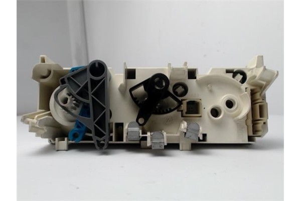 Recambio de mandos calefaccion / a.a. para peugeot partner furgón 1.6 hdi referencia OEM IAM M59HDI 030807DA 
