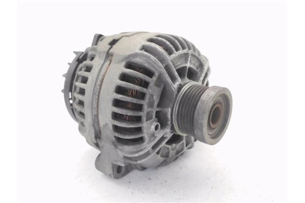 Recambio de alternador para volvo xc90 d5 referencia OEM IAM 30667788 0124625024 