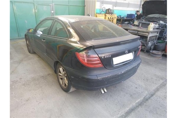 mercedes-benz clase c (bm 203) sportcoupe del año 2003