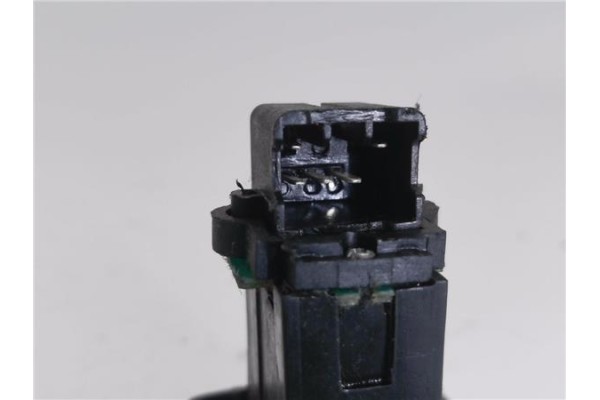 Recambio de mando elevalunas delantero derecho para tata safari (42_fd) 2.1 referencia OEM IAM MAT403095842FD128CV94KW  