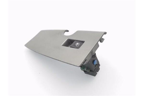 Recambio de mando elevalunas trasero izquierdo para tata safari (42_fd) 2.1 referencia OEM IAM MAT403095822LDICOR05128CV  