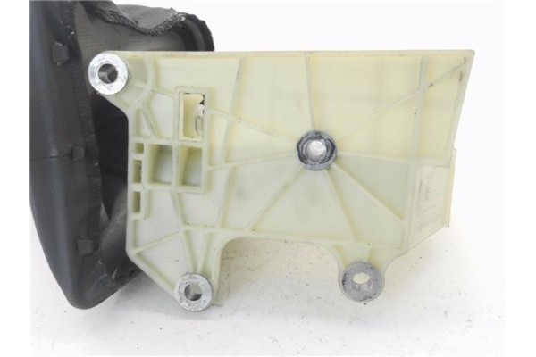 Recambio de palanca de cambio para peugeot bipper 1.4 básico referencia OEM IAM 7591Y5  