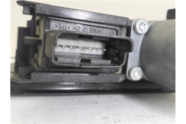 Recambio de mecanismo elevalunas delantero izquierdo para peugeot bipper 1.4 básico referencia OEM IAM 9221EP  