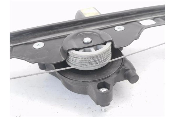 Recambio de mecanismo elevalunas delantero izquierdo para peugeot bipper 1.4 básico referencia OEM IAM 9221EP  