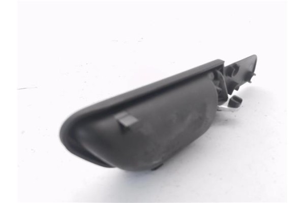 Recambio de manilla int. puerta delantero izquierda para mercedes-benz clase b (bm 245) 2.0 180 cdi (245.207) referencia OEM IAM