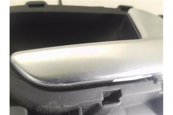 Recambio de manilla int. puerta trasero derecha para citroen c4 (b7) 1.6 hdi 90 referencia OEM IAM 9800099680 9685950277 