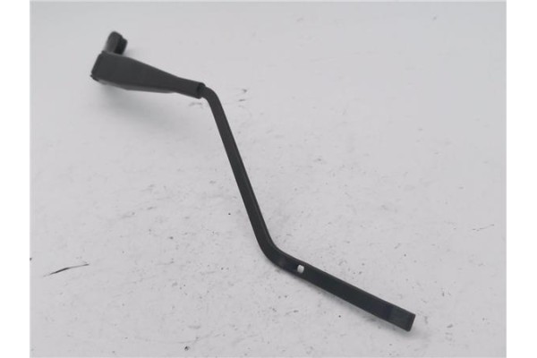 Recambio de brazo limpiaparabrisas delantero izquierdo para peugeot bipper 1.4 básico referencia OEM IAM 1353217080  