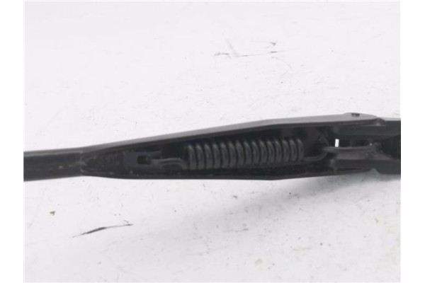Recambio de brazo limpiaparabrisas delantero izquierdo para peugeot bipper 1.4 básico referencia OEM IAM 1353217080  