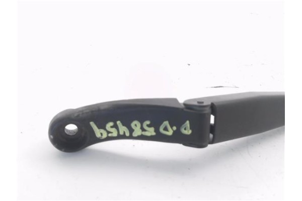 Recambio de brazo limpiaparabrisas delantero derecho para peugeot bipper 1.4 básico referencia OEM IAM 1353218080  