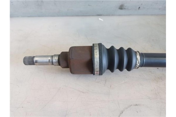 Recambio de palier delantero derecho para peugeot bipper 1.4 básico referencia OEM IAM 3273TE  