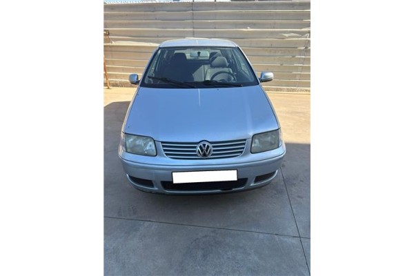 volkswagen polo iii berlina (6n2) del año 2001