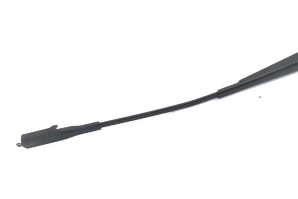 Recambio de brazo limpiaparabrisas delantero derecho para volvo xc90 d5 referencia OEM IAM 30753819  