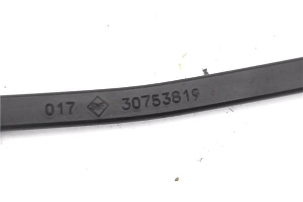 Recambio de brazo limpiaparabrisas delantero derecho para volvo xc90 d5 referencia OEM IAM 30753819  