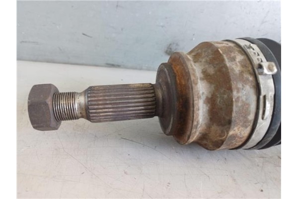 Recambio de palier delantero izquierdo para jeep compass (mk) 2.0 sport referencia OEM IAM 5085224AB  