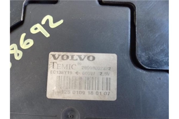 Recambio de electroventilador para volvo xc90 d5 referencia OEM IAM 31368075  