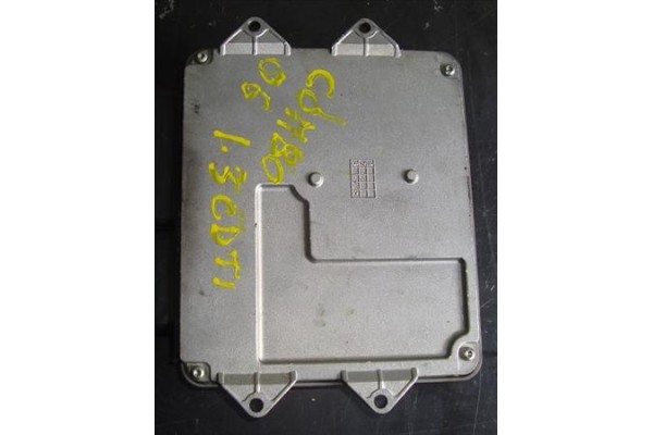 Recambio de centralita para opel combo furgón/ranchera familiar 1.3 cdti 16v referencia OEM IAM 68JSGCH9H7160006506BX 55198928BX