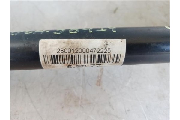 Recambio de palier delantero derecho para renault clio ii fase i (b/cb0) 1.4 alize referencia OEM IAM 7701352775 5965 8200231936