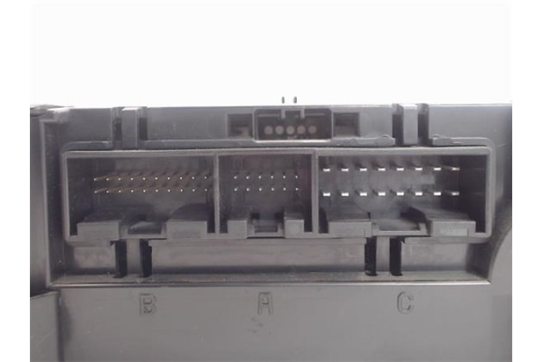 Recambio de mandos climatizador para seat ibiza (6l1) referencia OEM IAM 6L0820043E 412206017008 