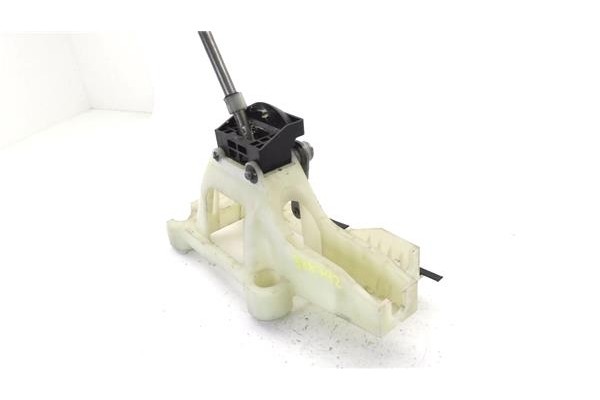 Recambio de palanca de cambio para mitsubishi outlander (cw0) 2.0 di-d intense referencia OEM IAM 2450A022  