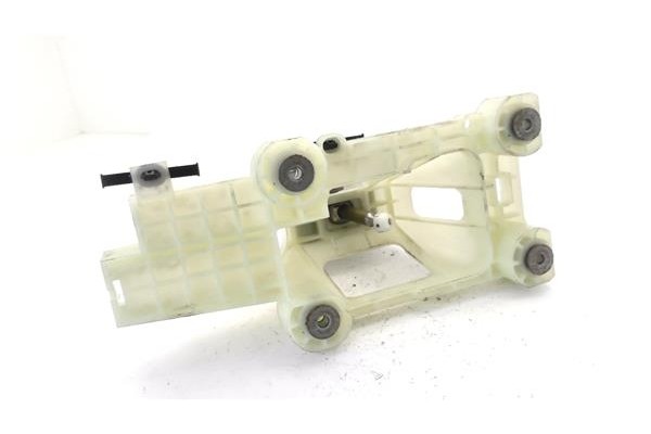 Recambio de palanca de cambio para mitsubishi outlander (cw0) 2.0 di-d intense referencia OEM IAM 2450A022  