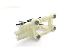 Recambio de palanca de cambio para mitsubishi outlander (cw0) 2.0 di-d intense referencia OEM IAM 2450A022  